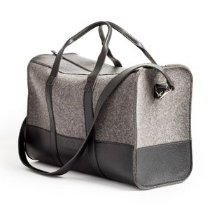 Knoll Weekender Bag in Gray